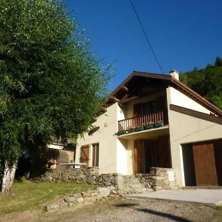 度假居 House L'ensouleillat Montferrier
